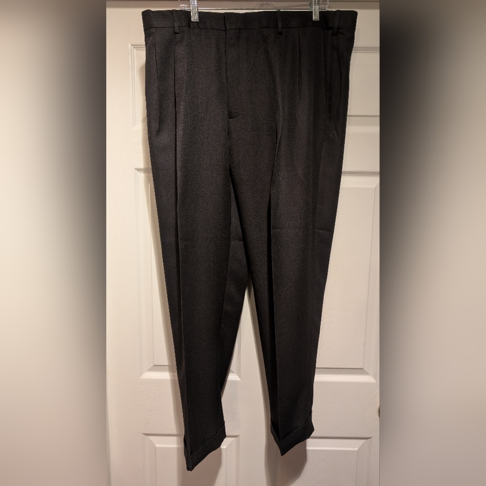 NEW Haggar $60 Men's Dark Grey Subtle Texture Smart Fiber Dress Pants 40x30 NWT